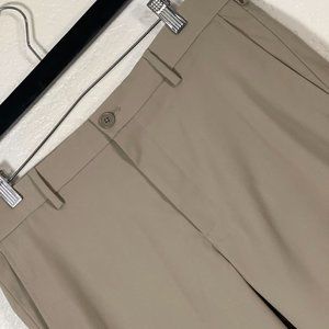 SCOTTeVEST Dress Khaki Tan Deep Pocket Polyester Pants in Tan Men's Size 32x32